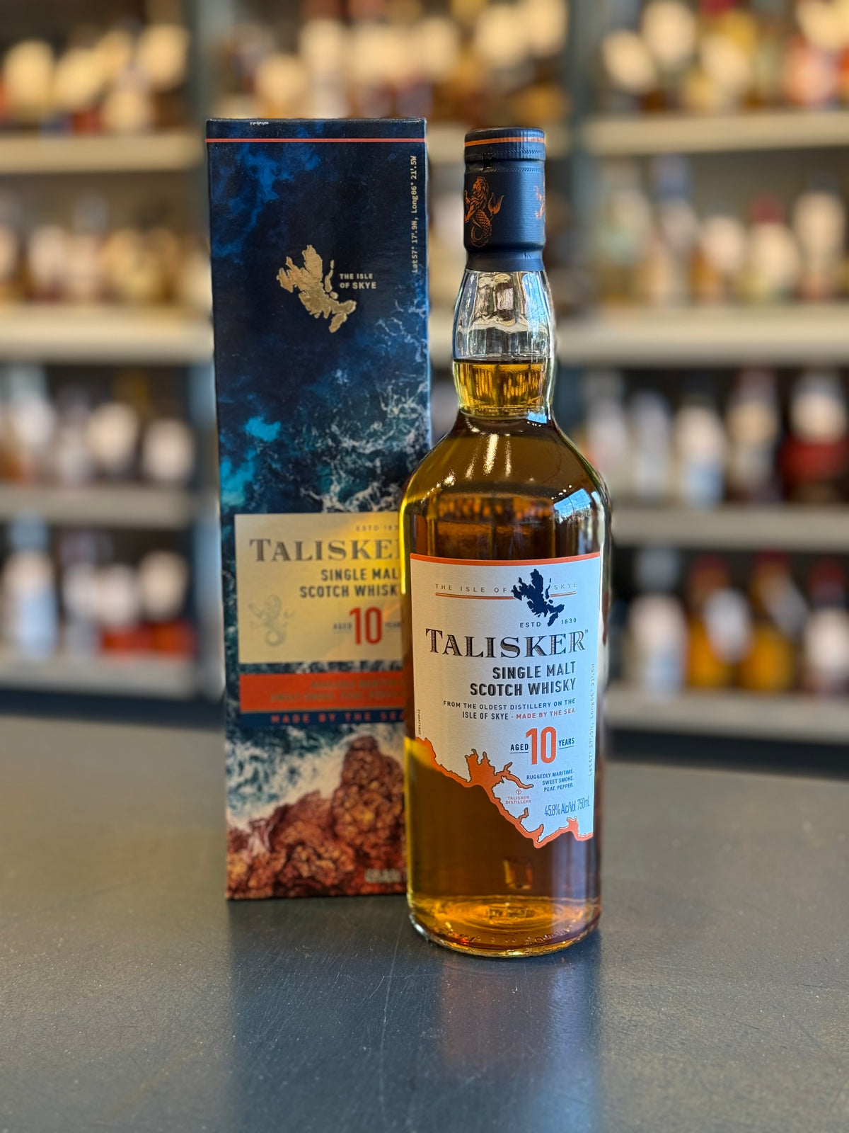 TALISKER 10 YEAR SINGLE MALT SCOTCH WHISKY — Bogey's Bottled Goods