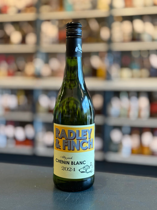 RADLEY & FINCH ALLEY PACK CHENIN BLANC, SOUTH AFRICA 2024