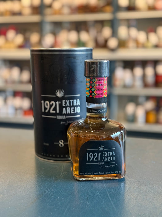 1921 EXTRA AÑEJO 8 AÑOS TEQUILA