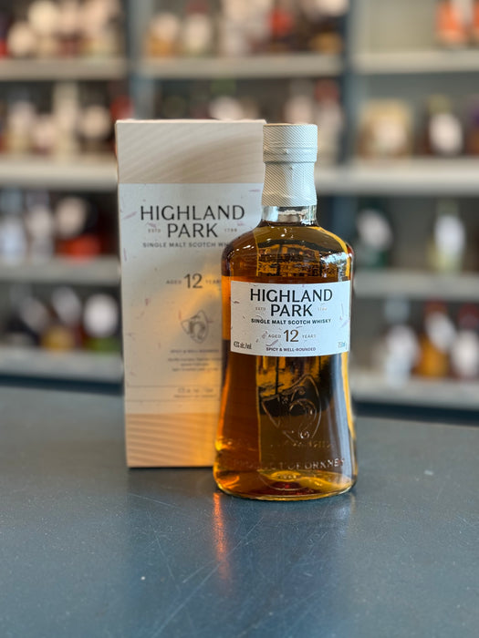 HIGHLAND PARK 12 YEAR SINGLE MALT SCOTCH WHISKY