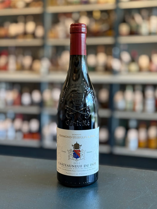 DOMAINE RAYMOND USSEGLIO 'GIRARD' CHÁTEAUNEUF-DU-PAPE, FRANCE 2022