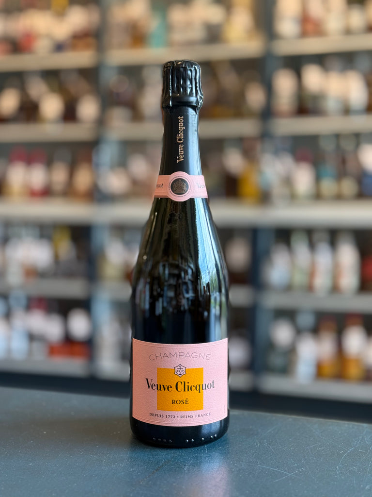 VEUVE CLICQUOT ROSE BRUT NV — Bogey's Bottled Goods