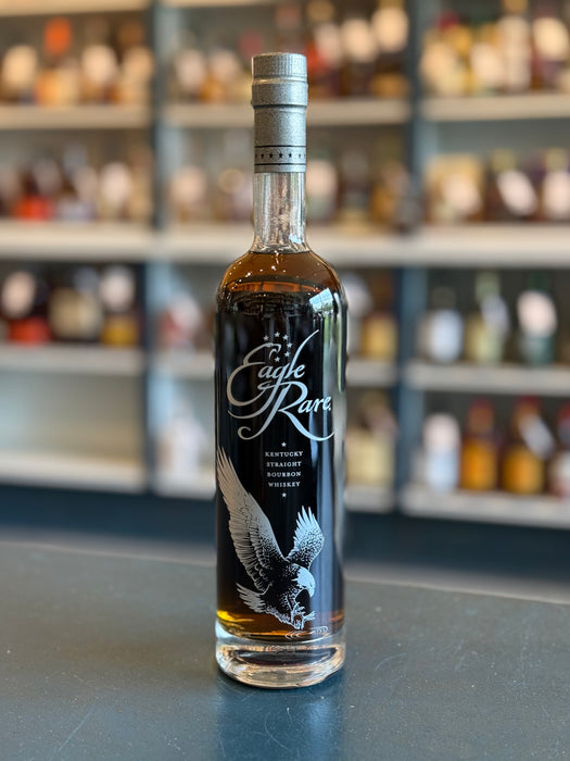 EAGLE RARE SINGLE BARREL KENTUCKY STRAIGHT BOURBON WHISKEY
