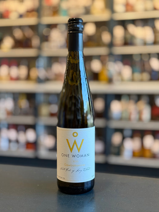 ONE WOMAN GEWÜRZTRAMINER, NEW YORK 2020