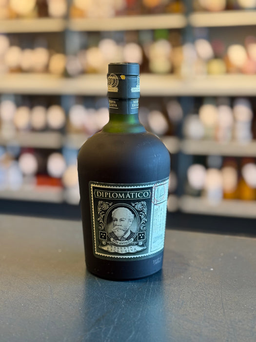 RON DIPLOMÁTICO RESERVA EXCLUSIVA RUM