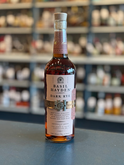 BASIL HAYDEN'S DARK RYE WHISKEY